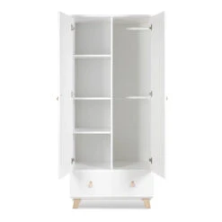 Babykamer Romy: Ledikant, Commode & 2-Deurskast -Kleintje Wereld 2 deurskast romy 4