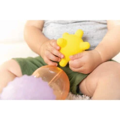 Infantino Lights & Sounds Multi-Sensory Speelballetjes BK-315023 -Kleintje Wereld 2020 08 14 0321 1