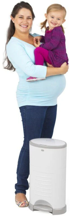Korbell Mint Nappy Disposal System Luieremmer M250DSM -Kleintje Wereld 27498 korbell luieremmer sfeerfoto 2