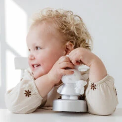 Bambolino Toys Nijntje 3D Zilver Nachtlampje 33197 -Kleintje Wereld 33197 9 mf rd bt night light silver ambiance 03 1