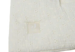 Jollein Embroidery Ivory 75 X 95 Cm Boxkleed 017-512-66069 -Kleintje Wereld Jollein Embroidery Ivory 75 x 95 cm Boxkleed 017 512 66069.4