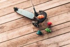 Scoot And Ride Led Steel Highwaykick 2 Step SR-96527 -Kleintje Wereld Scoot and Ride Led Steel Highwaykick 2 Step SR 96527 .sfeer 2