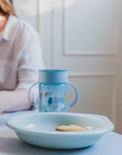 Suavinex Forest Blauw 360° Drinkbeker Met Handvatten SXZFEE070157 -Kleintje Wereld Suavinex Forest Blauw 360 Drinkbeker met Handvatten SXZFEE070157 4