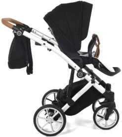 Tako Space Black Kinderwagen Incl. Tas 04 -Kleintje Wereld Tako Space Black Kinderwagen incl. Tas 04 10