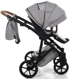 Tako Space Grey Kinderwagen Incl. Tas 01 -Kleintje Wereld Tako Space Grey Kinderwagen incl. Tas 01 14