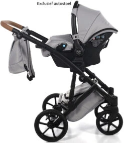 Tako Space Grey Kinderwagen Incl. Tas 01 -Kleintje Wereld Tako Space Grey Kinderwagen incl. Tas 01 17