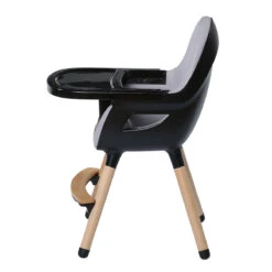 Titaniumbaby Dayz Grey/White Kinderstoel TB-6425 -Kleintje Wereld Titaniumbaby Dayz Grey Black Kinderstoel 6425.27 9