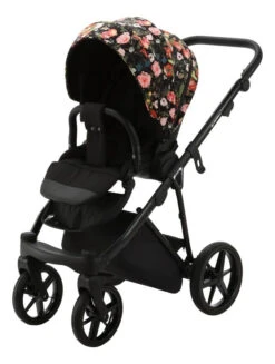 Adamex Porto Flowers Black 2-in-1 Kinderwagen FL-1 -Kleintje Wereld adamex porto flowers black 2 in 1 kinderwagen fl 1 1 1920x1920