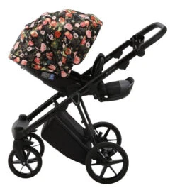Adamex Porto Flowers Black 2-in-1 Kinderwagen FL-1 -Kleintje Wereld adamex porto flowers black 2 in 1 kinderwagen fl 1 2 1920x1920