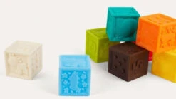 Infantino Sensory Balls Blocks & Buddies Set BK-05373 -Kleintje Wereld b kids sensory balls blocks buddies set 6