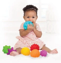 Infantino Sensory Balls Blocks & Buddies Set BK-05373 -Kleintje Wereld b kids sensory multi ball set speelballetjes 2 1