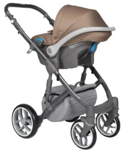 Baby Merc Faster 3 Grey/Brown Kinderwagen Incl. Autostoel FIII 100 9 Baby Merc Faster 3 Grey/Brown Kinderwagen Incl. Autostoel FIII 100 -Kleintje Wereld baby merc faster 3 beige kinderwagen incl. autostoel 4