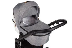 Baby Merc Mosca Beige 3-in-1 Kinderwagen Incl. Autostoel MO/MO02/B -Kleintje Wereld baby merc mosca beige 3in1 kinderwagen incl. autostoel momo02b 10 1920x1920