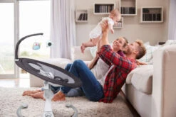 Babygo Homey Set Black/White Babyschommel En Kinderstoel 19014 -Kleintje Wereld babygo homey swing babyschommel 5 1 4