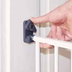 Babygo Safety BabySecure Wallfix White Traphek 4061 -Kleintje Wereld babygo safety babysecure wallfi5 white traphek 4061 x 1