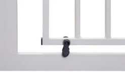 Babygo Safety Gate White Traphek Klemhek 4051 -Kleintje Wereld babygo safety gate white traphek klemhek 4051 2
