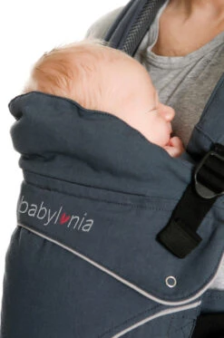 Babylonia Flexia Deep Grey Draagzak BDDFLEX1914 15 Babylonia Flexia Deep Grey Draagzak BDDFLEX1914 -Kleintje Wereld babylonia flexia deep grey draagzak 3
