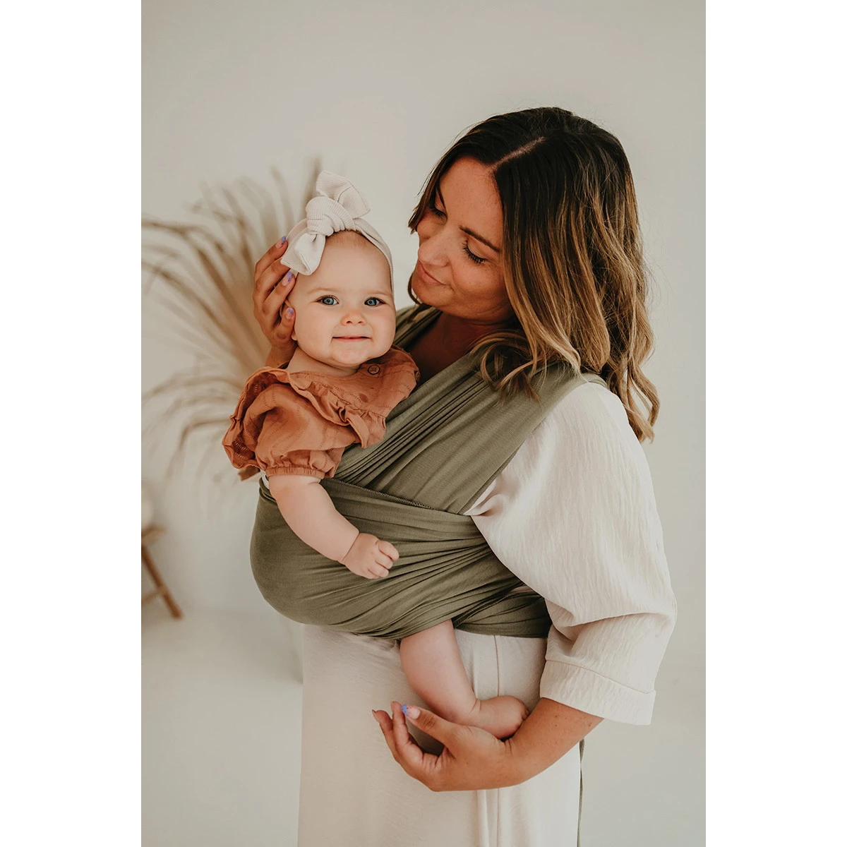 Babylonia Tricot-Slen Bamboo Khaki Green Draagdoek BDDTSB_1_707 5 Babylonia Tricot-Slen Bamboo Khaki Green Draagdoek BDDTSB_1_707 - Afbeelding 3