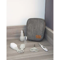 Bo Jungle B-Baby 8-delige Verzorgingsset B400560 -Kleintje Wereld bo jungle b baby 8 delige verzorgingsset b400560 7