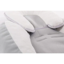 Bo Jungle B-Snooze Wit/Grijs 3-in-1 Universeel Kussen B180500 -Kleintje Wereld bo jungle b snooze witgrijs 3 in 1 universeel kussen b180500 4 1