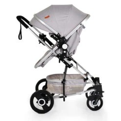 Cangaroo Gigi Light Grey 3-in-1 Combi Kinderwagen Incl. Autostoel -Kleintje Wereld cangaroo gigi light grey 3 in 1 combi kinderwagen 7