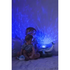 Cloud-B Tranquil Whale Blue Muzikale Babyprojector -Kleintje Wereld cloud b tranquil whale blue muzikale babyprojector 3