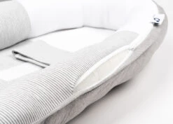 Doomoo Cocoon Classic Grey Babynest CO 07 -Kleintje Wereld doomoo cocoon classic grey babynest co 07 4