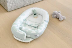Doomoo Cocoon Leaves Aqua Green Babynest CO 08 -Kleintje Wereld doomoo cocoon leaves aqua green babynest co 08 2