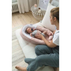 Doomoo Cocoon Misty Pink Babynest CO 09 -Kleintje Wereld doomoo cocoon misty pink babynest 5
