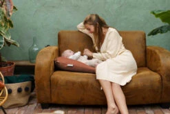 Doomoo Softy Tetra Jersey Terracotta Voedingskussen S82 9 Doomoo Softy Tetra Jersey Terracotta Voedingskussen S82 -Kleintje Wereld doomoo softy tetra jersey terracotta voedingskussen 2