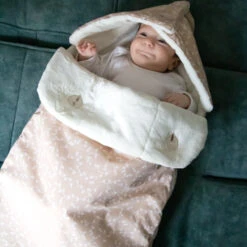 Babyjem Swaddle Zalm Voetenzak 428 -Kleintje Wereld img 0308