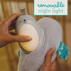 Infantino 3-in-1 Sounds & Lights Soothing Zeehond Nachtlampje BK-302032 -Kleintje Wereld infantino 3 in 1 sounds lights soothing zeehond nachtlampje bk 302032 6