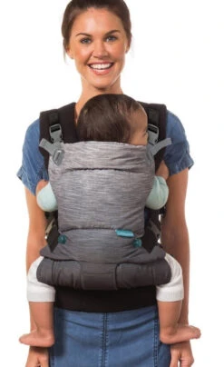 Infantino Go Forward Draagzak BK-200202 -Kleintje Wereld infantino go forward draagzak bk 200202 kindje met mama 1