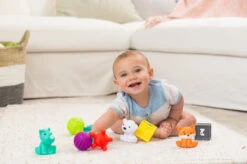 Infantino Tub O' Toys Badspeelgoed BK-216289 -Kleintje Wereld infantino tub o toys badspeelgoed bk 216289 5 1920x1920