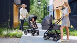 Kinderkraft B-Tour Silver Grey 3-in-1 Combi Kinderwagen Incl. Autostoel KSBTOU00LGR3000 -Kleintje Wereld kinderkraft b tour 3 in 1 wandelwagen 100 1920x1920 1