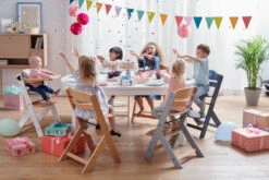 Kinderkraft Enock Naturel Houten Meegroei Kinderstoel KKKENOCNAT0000 -Kleintje Wereld kinderkraft enock houten kinderstoel 101