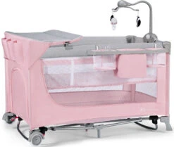 Kinderkraft Leody Pink Campingbed Met Accessoires KCLEOD00PNK00AC -Kleintje Wereld kinderkraft leody pink campingbed met accessoires kcleod00pnk00ac 3 1920x1920