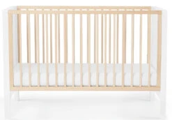 Kinderkraft Mia Wit Ledikant KKHMIAWHT0000 -Kleintje Wereld kinderkraft mia wit ledikant incl. matras kkhmiawht000m 1 5 1