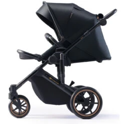 Kinderkraft Prime 2 Venezian Black 3-in-1 Kinderwagen Incl. Autostoel KSPRIM02BLK3000 -Kleintje Wereld kinderkraft prime 2 venezian black 3in1 kinderwagen ksprim02blk3000 7