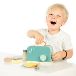 Label Label Groen Houten Broodrooster LLWT-24579 -Kleintje Wereld label label groen houten broodrooster llwt 24579 2 1