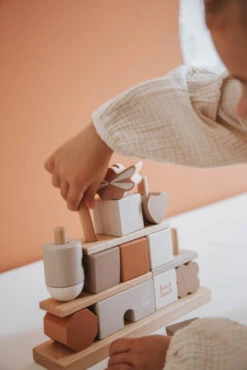 Label Label Nougat Houten Blokken LLWT-34376 -Kleintje Wereld label label nougat houten blokken llwt 34376 3