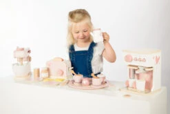 Label Label Roze Houten Espresso Machine LLWT-24883 -Kleintje Wereld label label roze houten keukenaccessoires