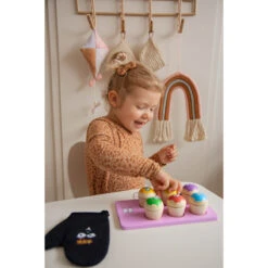 Label Label Barbapapa Houten Cupcakes Set LLBB-35808 -Kleintje Wereld llbb 35793 label label barbapapa wooden cupcakes set 12