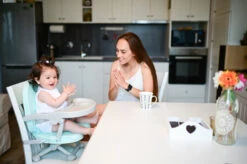 Lorelli Ego Green Inklapbare Stoelverhoger 1010048-0001 -Kleintje Wereld lorelli ego green kinderstoel 1010048 0001 3 1