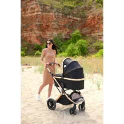 Lorelli Glory Pink 3-in-1 Combi Kinderwagen Incl. Autostoel 1002176-2301 -Kleintje Wereld lorelli glory sfeer 2 2