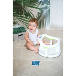 Lorelli Happy Bubbles Bear Grey Badring 1013095-0001 -Kleintje Wereld lorelli happy bubbles bear sfeer 4