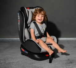 Lorelli Nebula Arctic Leather 0-36kg Isofix 360° Autostoel 1007138-2351 -Kleintje Wereld lorelli nebula 0 36kg isofix 360 autostoel sfeer 4 3
