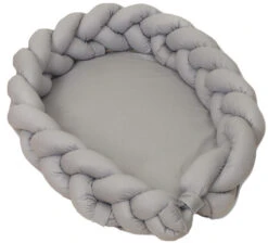 MamaLoes Amy Pure Grijs 2-in-1 Babynest En Braided Bedbumper 80661 -Kleintje Wereld mamaloes amy pure grijs 2 in 1 babynest en braided bedbumper 80661
