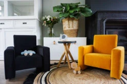 Ding Jamie Velvet Zwart Kinderfauteuil DI-34203 -Kleintje Wereld mamaloes ding jamie 14 5