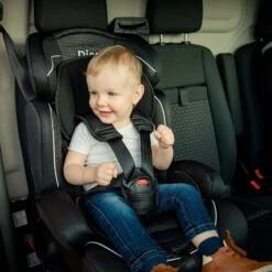 Ding Risto Grijs Autostoel 9-36 Kg YB702A -Kleintje Wereld mamaloes ding risto autostoel 9 36 kg1 1